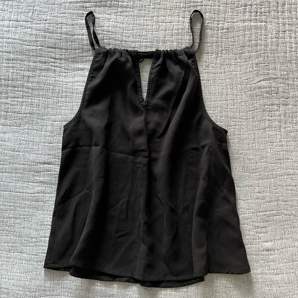 Abercrombie and Fitch - Black Flowy Tank - XS - Picture 7 of 7